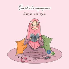 Helping Zionist. Astarfirullah.